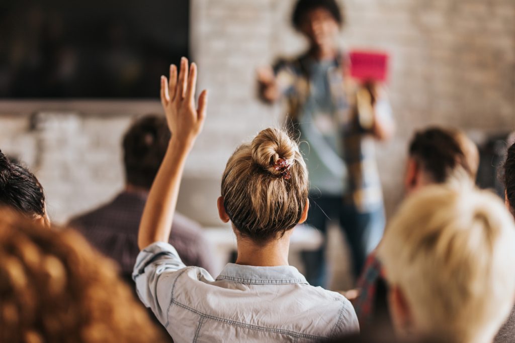 How to Choose the Right Digital PR Service (Without Losing Your Mind)